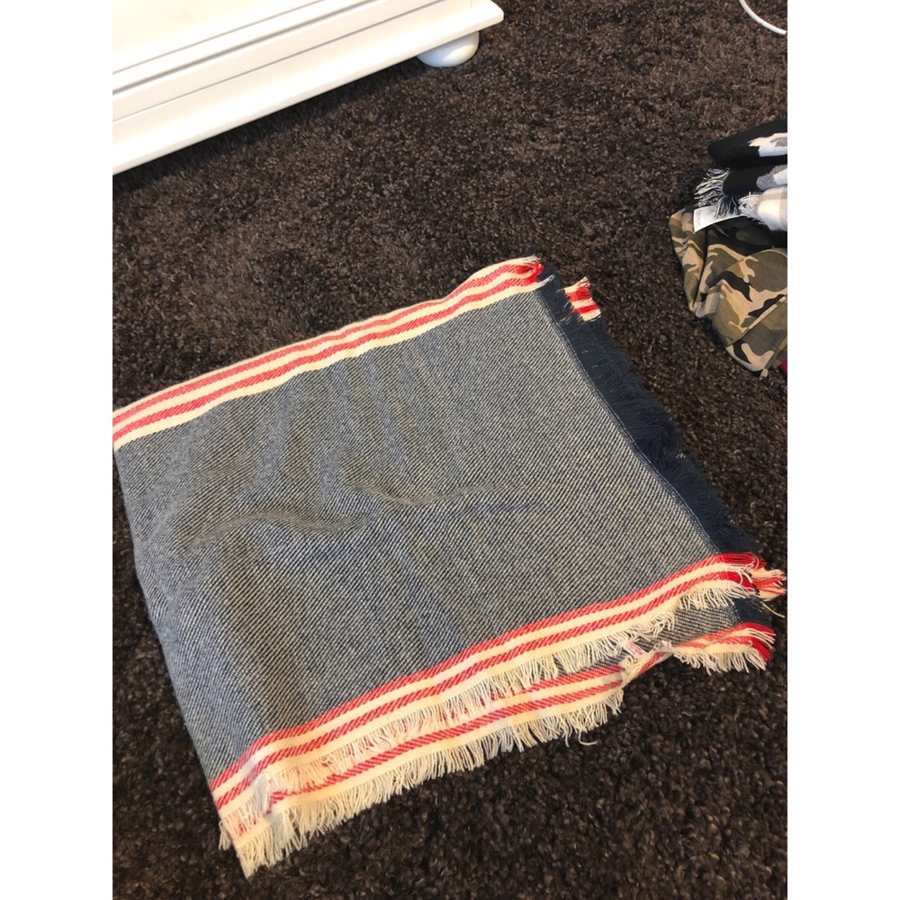 Scarf